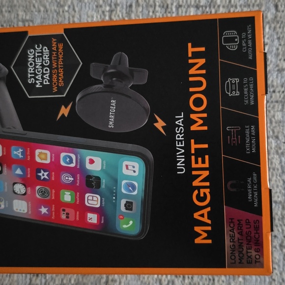 SMARTGEAR BRAND UNIVERSAL MAGNET MOUNT CELL PHONE HOLDER - Picture 4 of 9